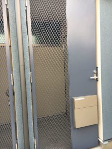 MAUHOUSE B号室_玄関二重ドア