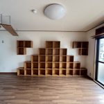 まるでキャッスル！？巨大ネコ棚とキャットウォークが主役の１LDK